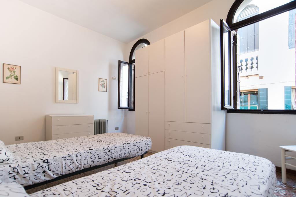 Lustraferi Apartment ヴェネツィア エクステリア 写真
